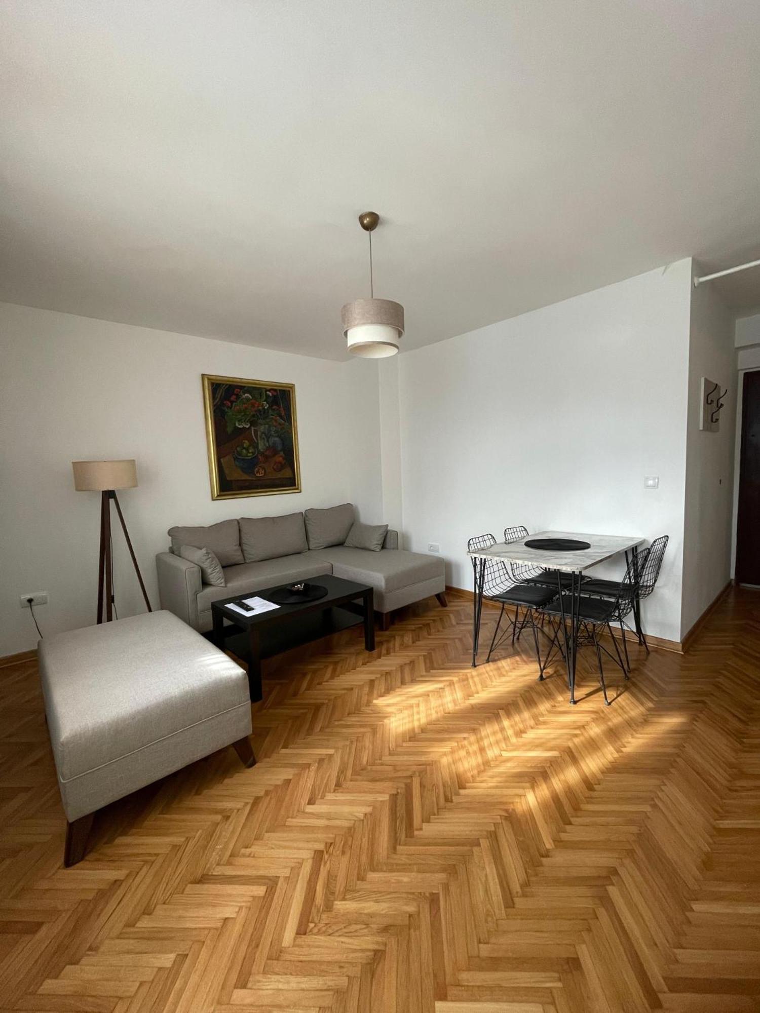 Apartment Bmm Lux Centar