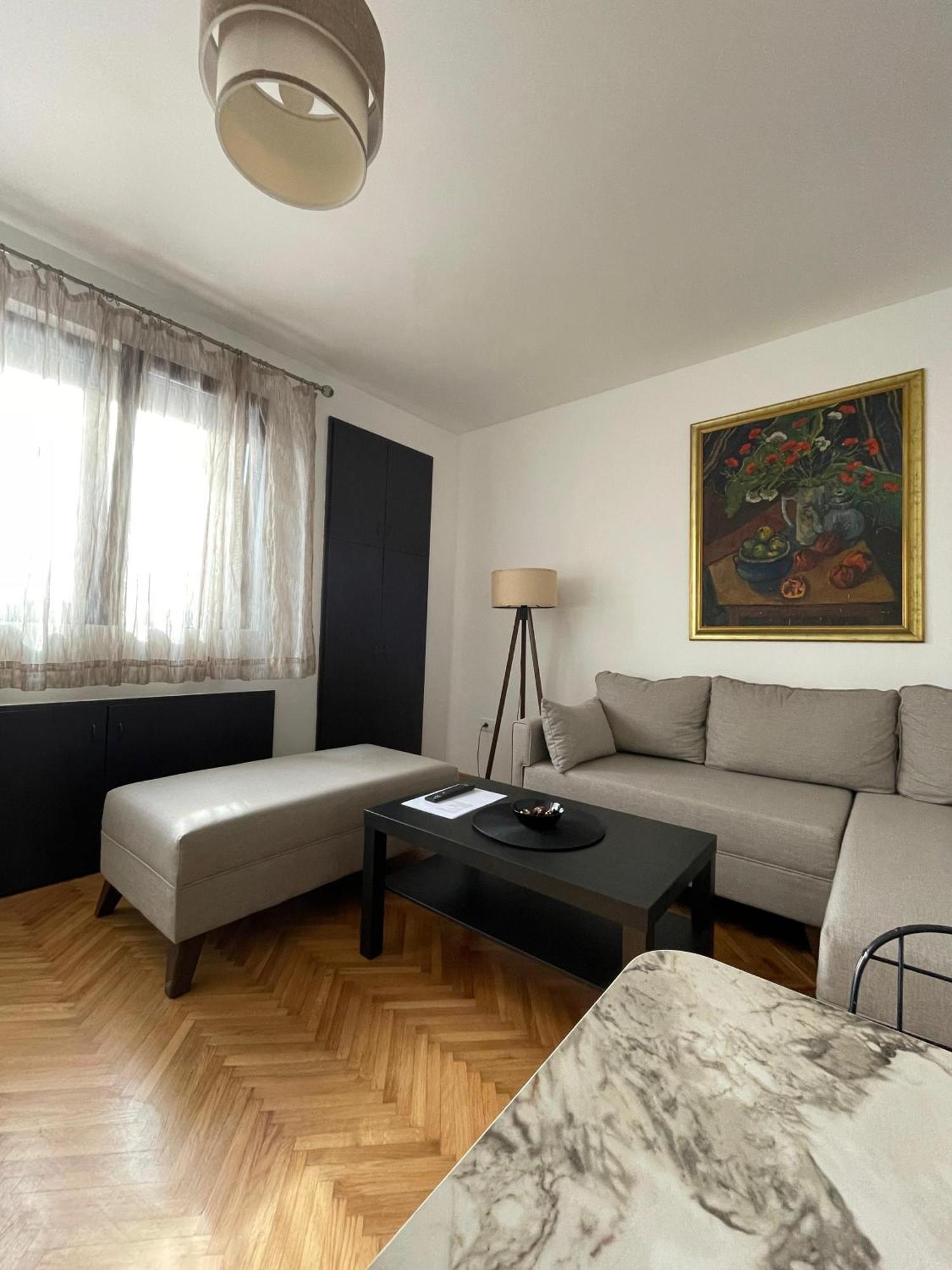 Bmm Lux Centar Belgrad